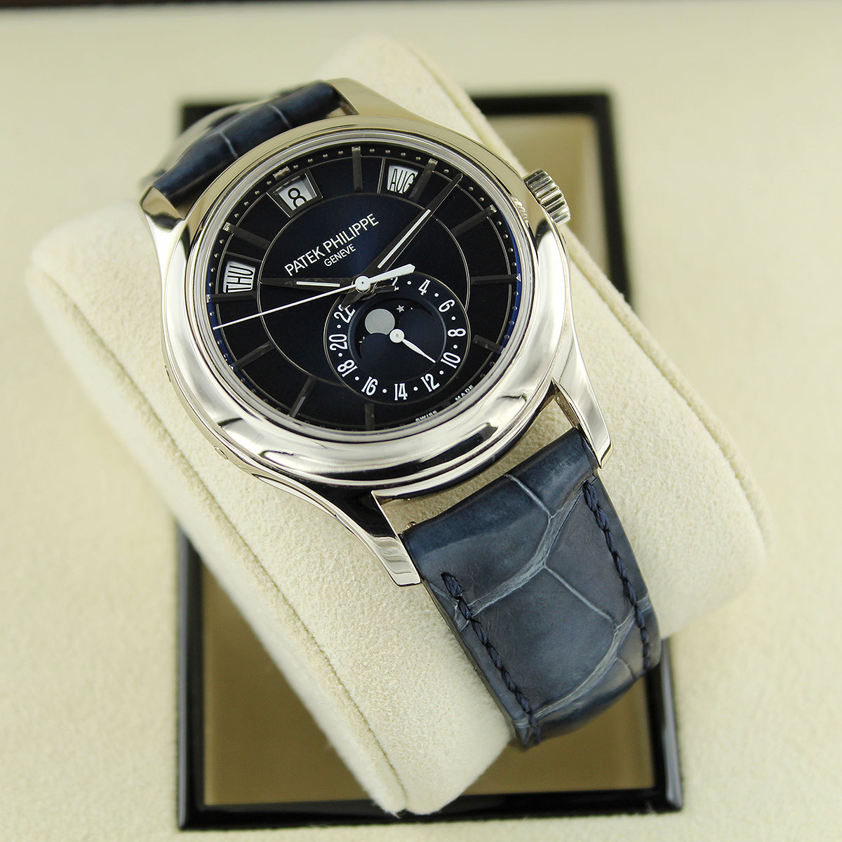 Complications Moon Phase 5205G-013