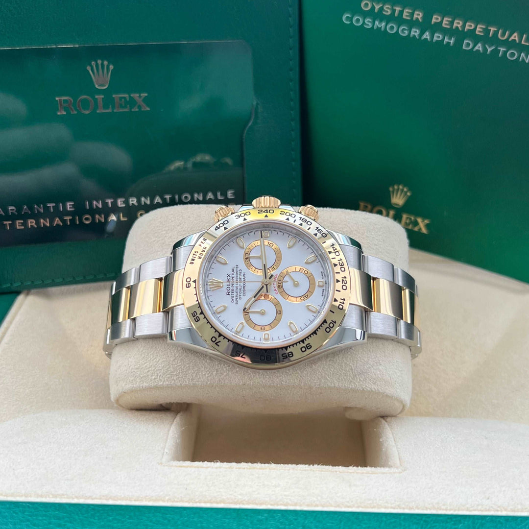 Cosmograph Daytona 116503 (White Dial) Chronofinder Ltd