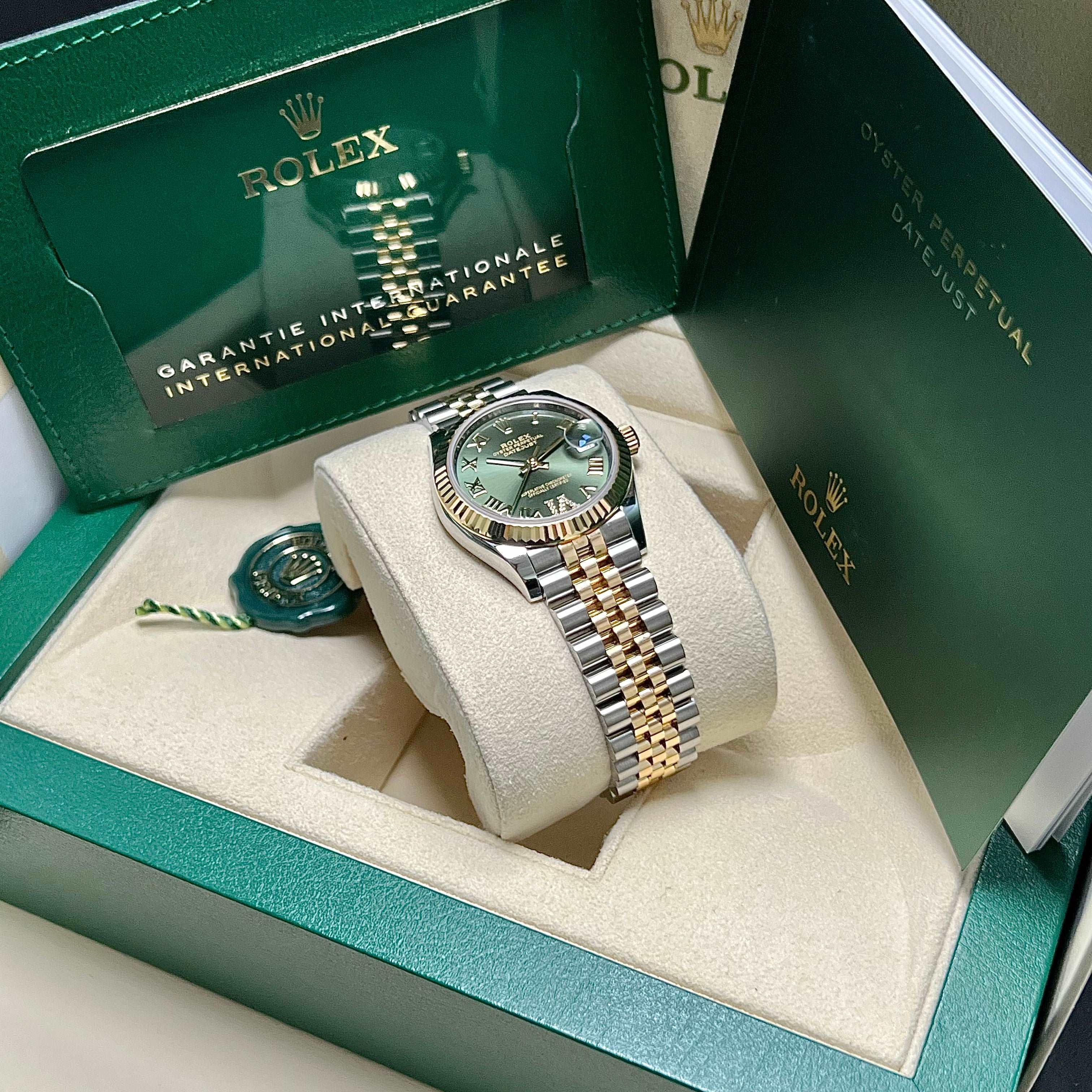 Datejust 31mm Midi 278273 (Olive Green Roman Numeral with Diamond 6) Chronofinder Ltd