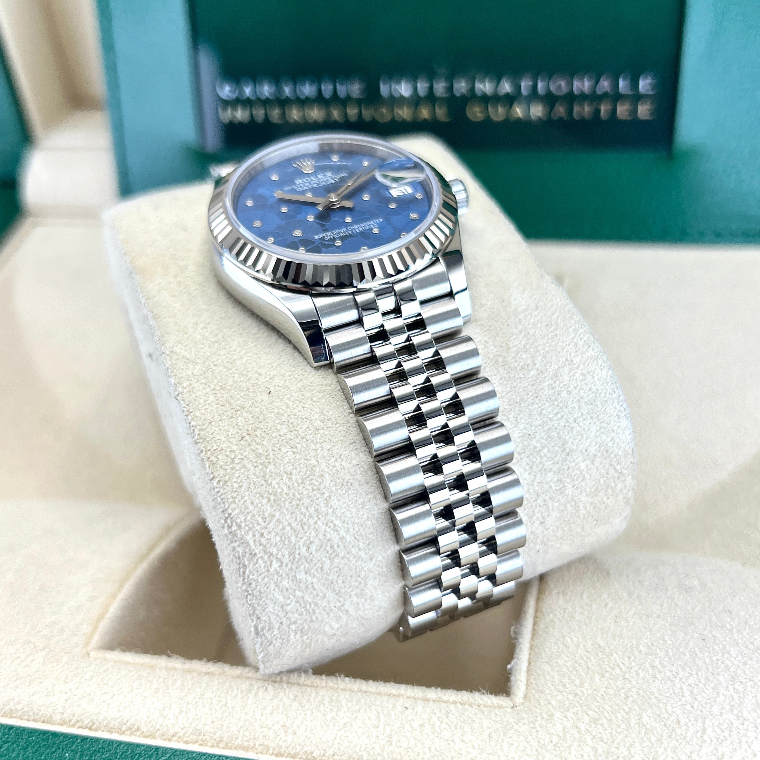 Datejust 31mm Midi 278274 (Blue Floral Motif Scattered Diamond Dial) Chronofinder Ltd