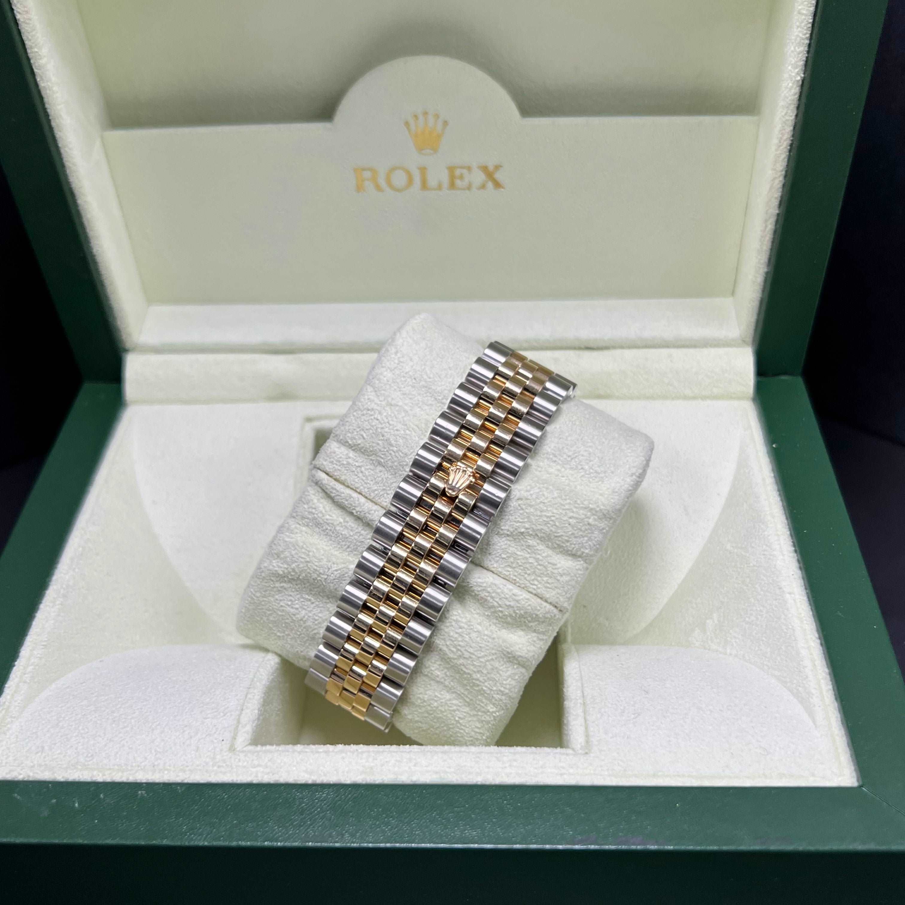 Datejust 36 116233 (Mother-of-Pearl Diamond Dial) Chronofinder Ltd