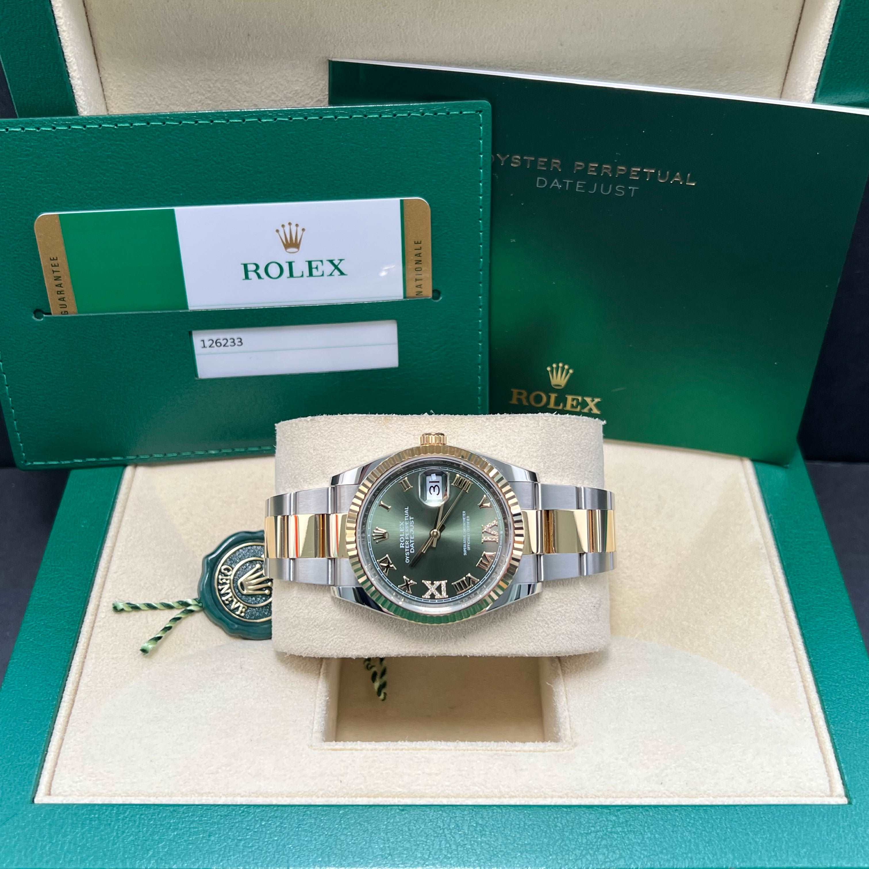 Datejust 36 126233 (Olive Green Diamond 6 & 9) Chronofinder Ltd