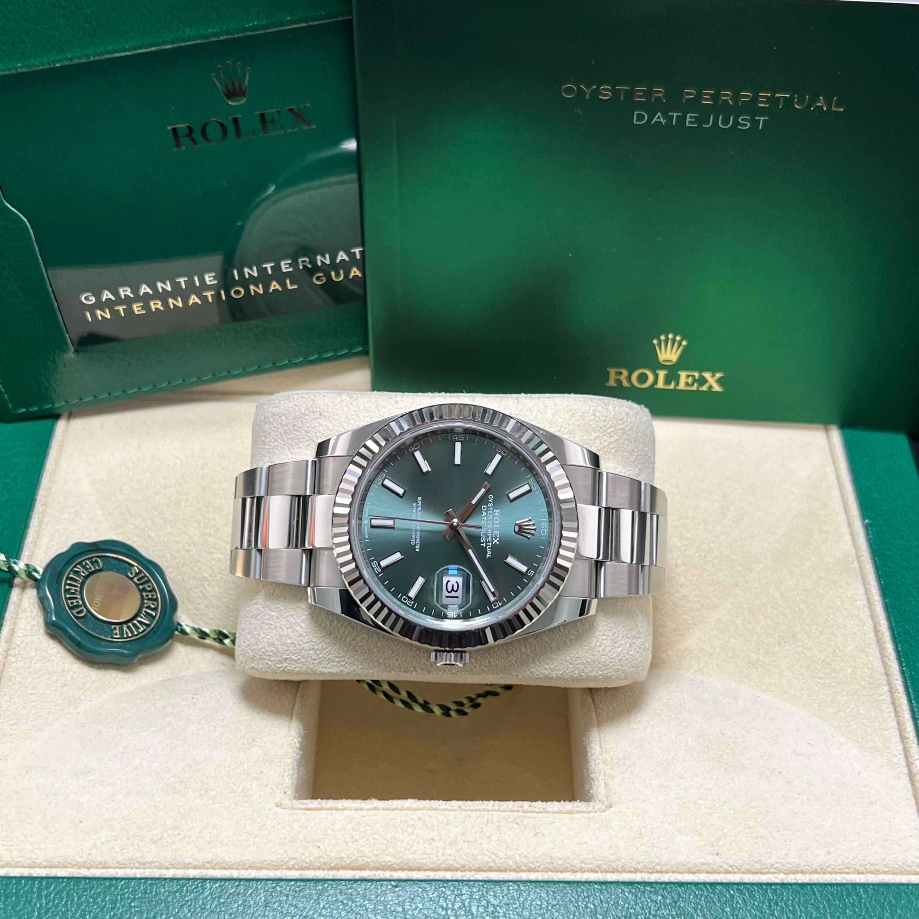 Datejust 41 126334 (Mint Green Baton Dial-Oyster) Chronofinder Ltd