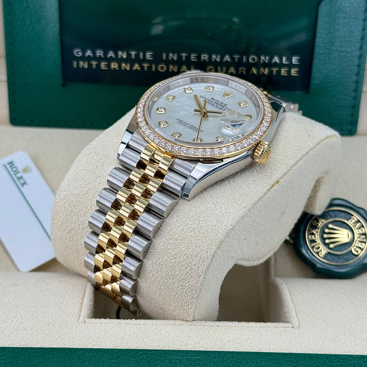 Datejust 36 126283RBR (Mother Of Pearl Diamond Dial)