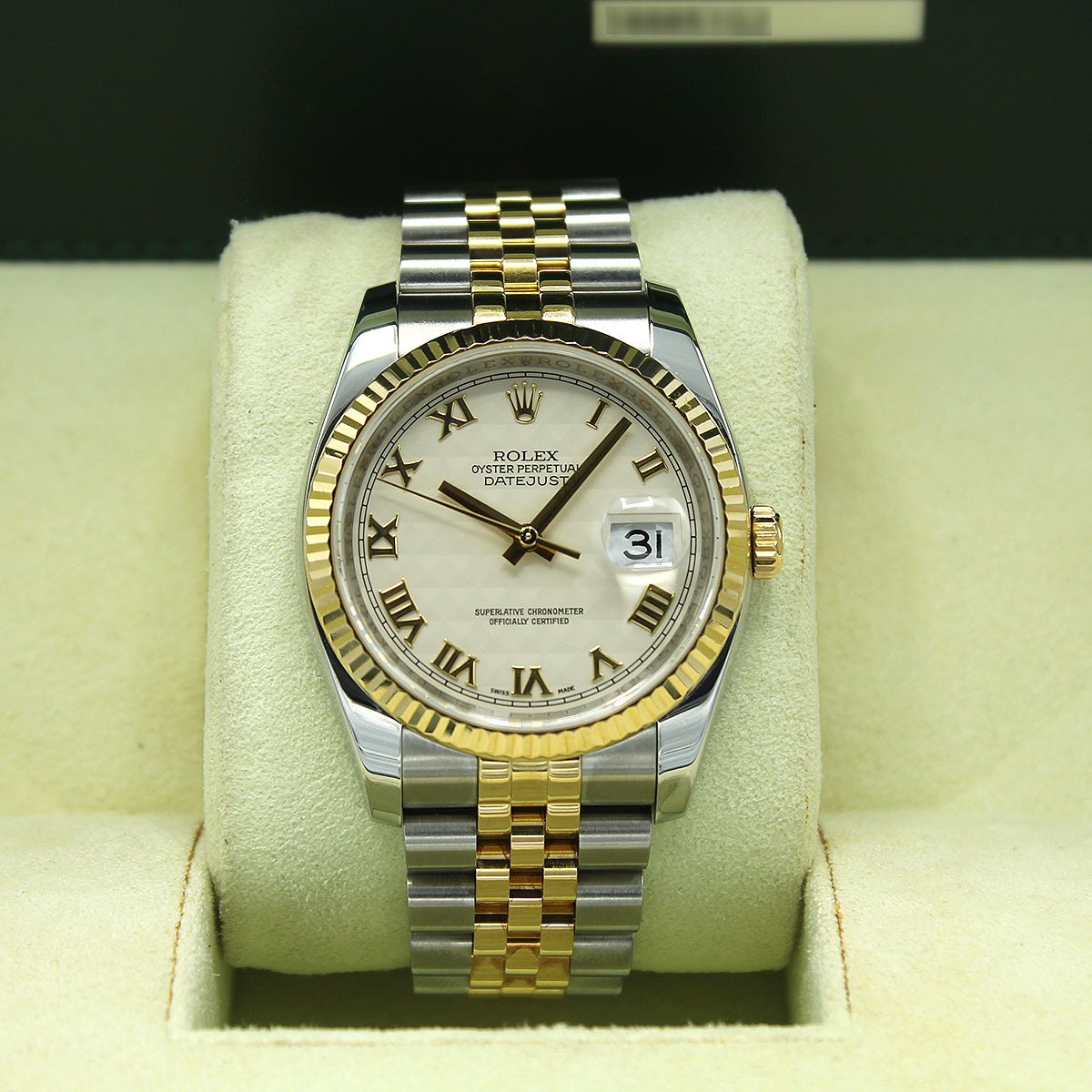 Datejust 36 116233 (Ivory Pyramid Roman Numeral Dial)