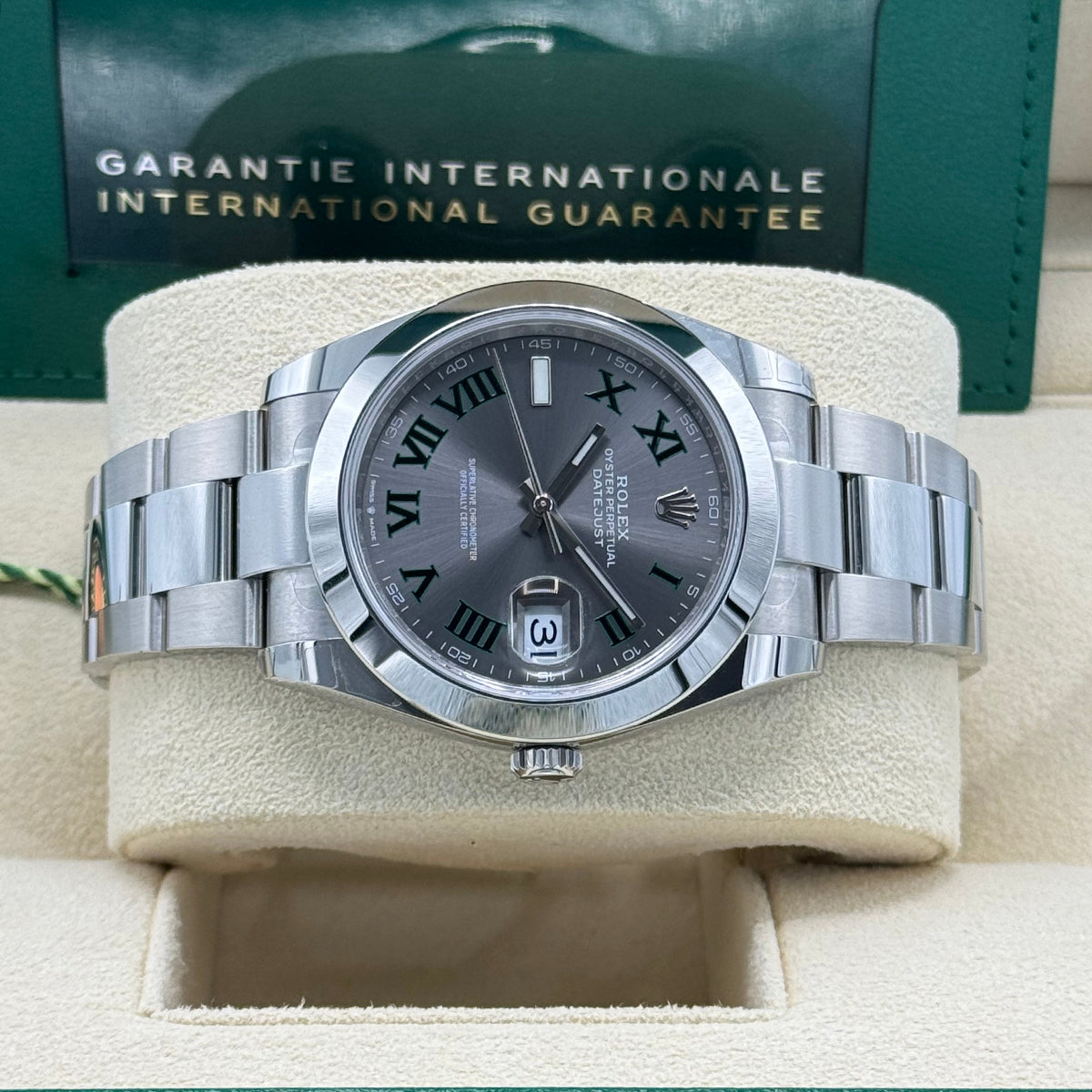 Datejust 41 126300 Oyster Bracelet (Wimbledon Dial)