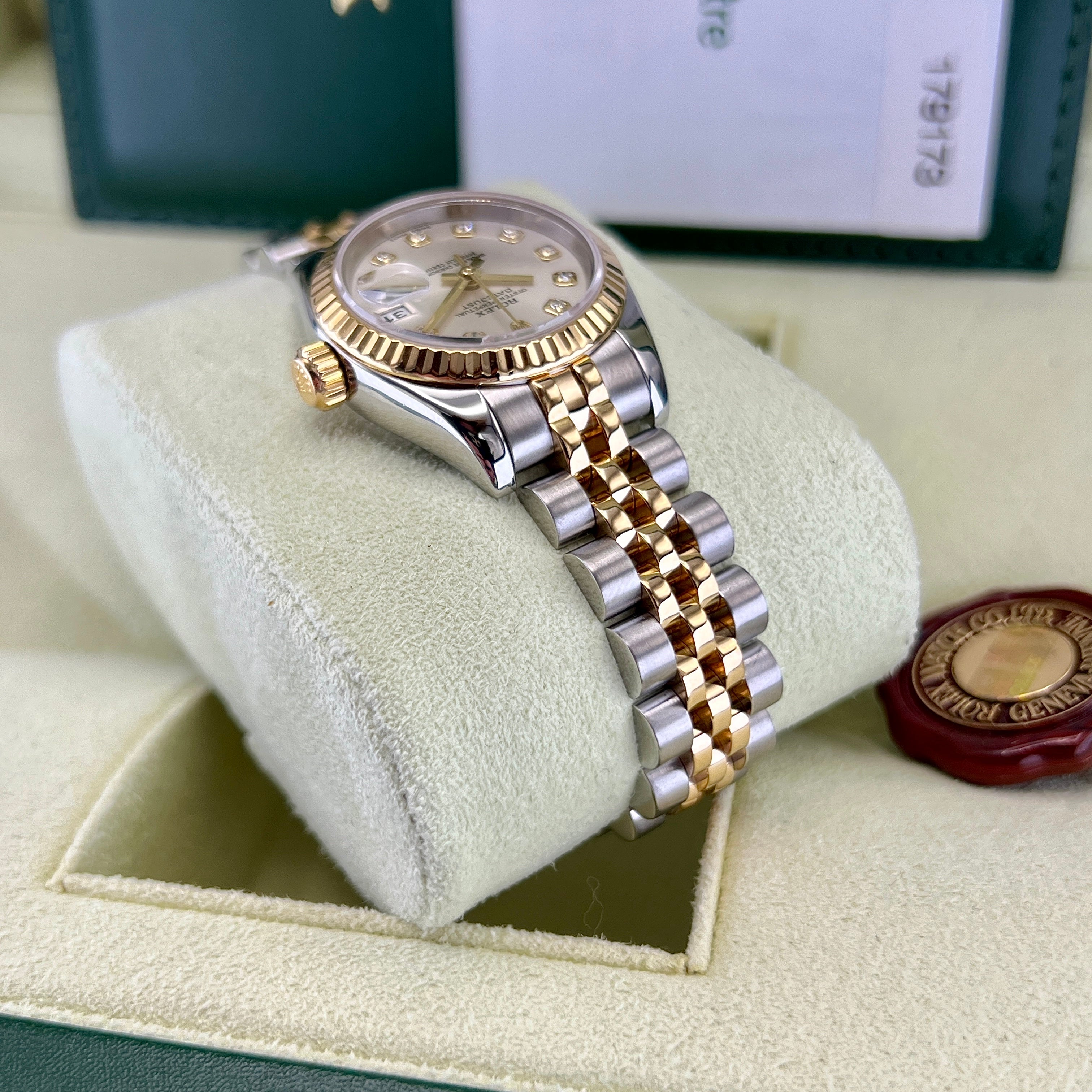 Ladies rolex diamond dial best sale