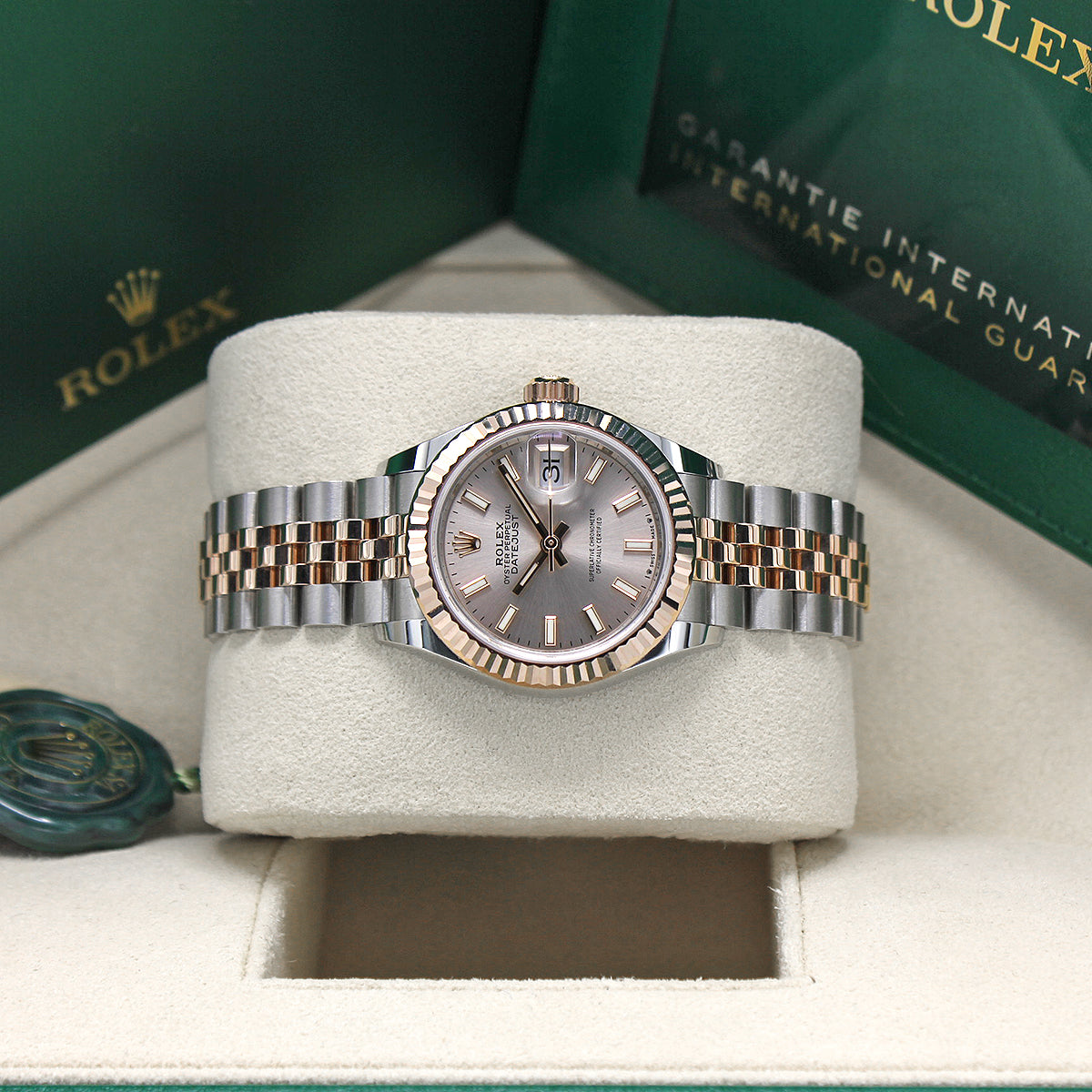 Lady-Datejust 28mm 279171 (Sundust Rose Baton Dial) Chronofinder Ltd