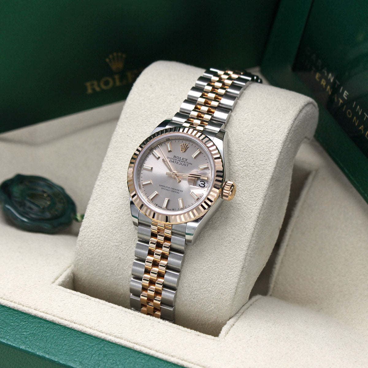 Lady-Datejust 28mm 279171 (Sundust Rose Baton Dial) Chronofinder Ltd