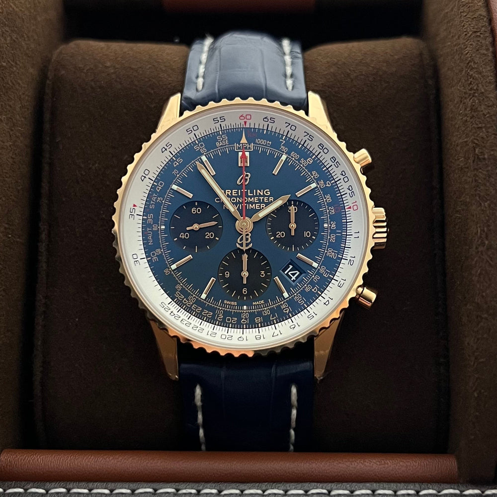 Navitimer 1 B01 Chronograph RB0121 (Blue Dial)