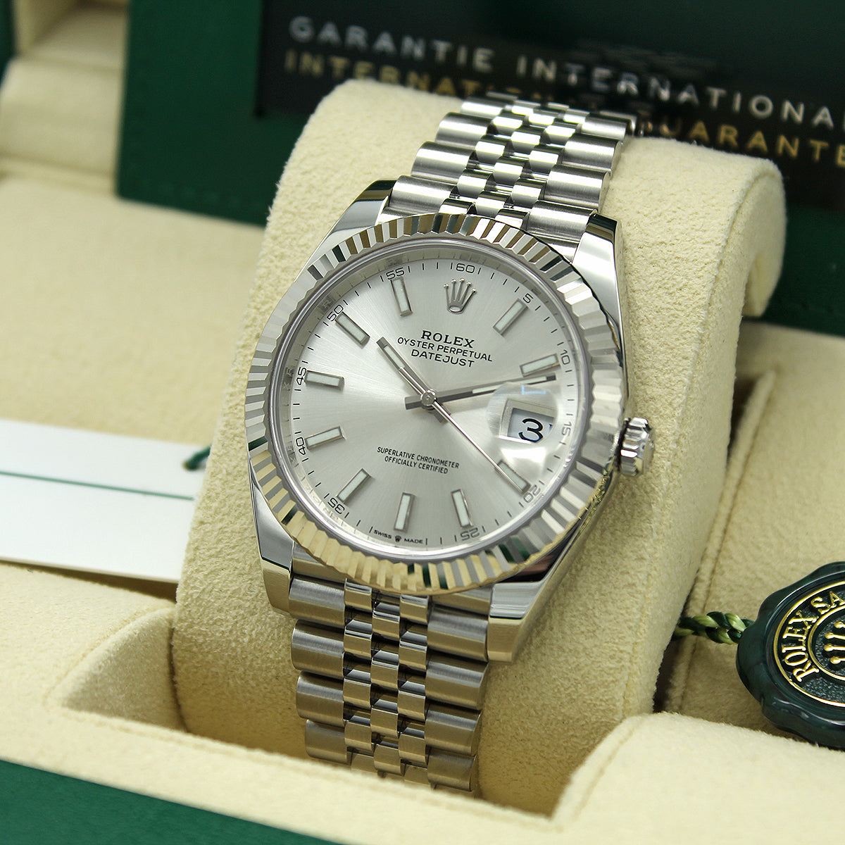 Datejust 41 126334 (Silver Baton Dial)