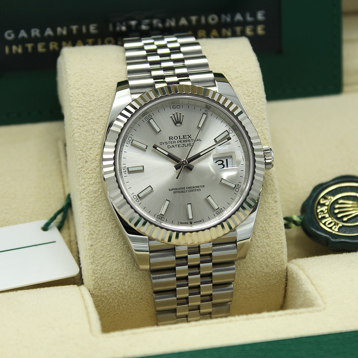 Datejust 41 126334 (Silver Baton Dial)