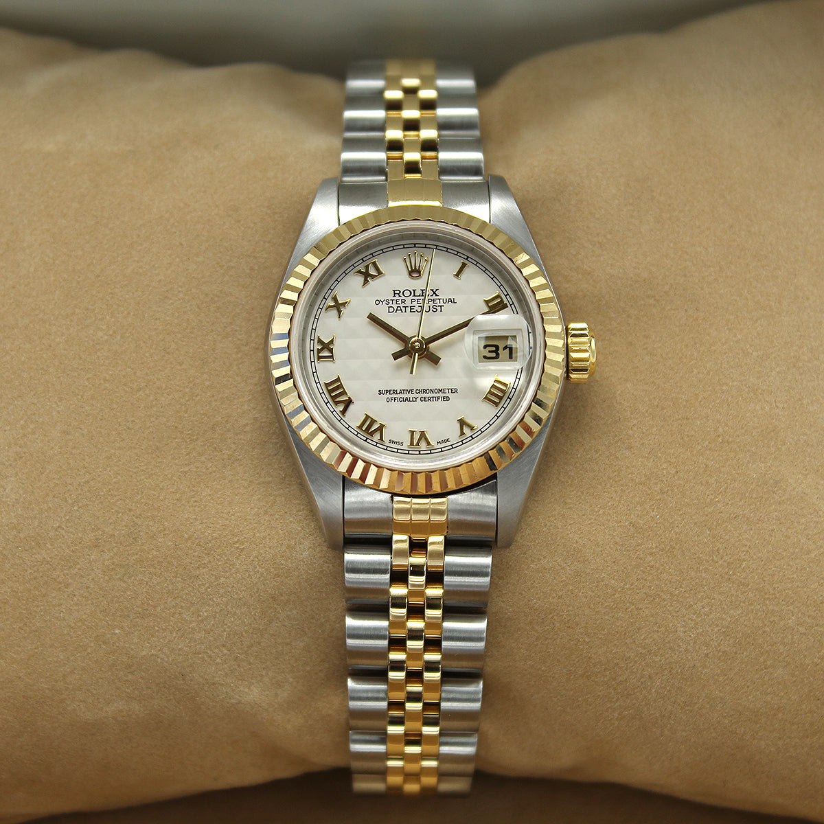 Lady Datejust 26mm 79173 (Ivory Pyramid Dial)