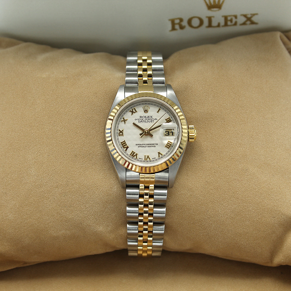 Lady Datejust 26mm 79173 (Ivory Pyramid Dial)