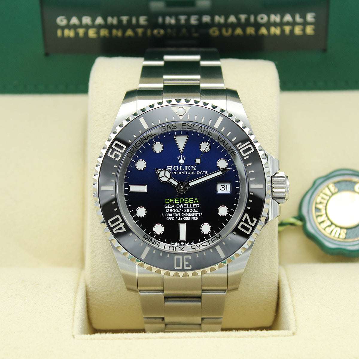 Sea-Dweller Deepsea 136660 (James Cameron D-Blue Dial)