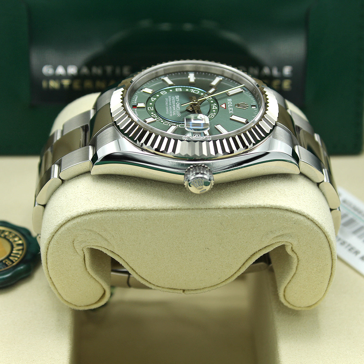 Sky-Dweller 336934 (Mint Green Dial)