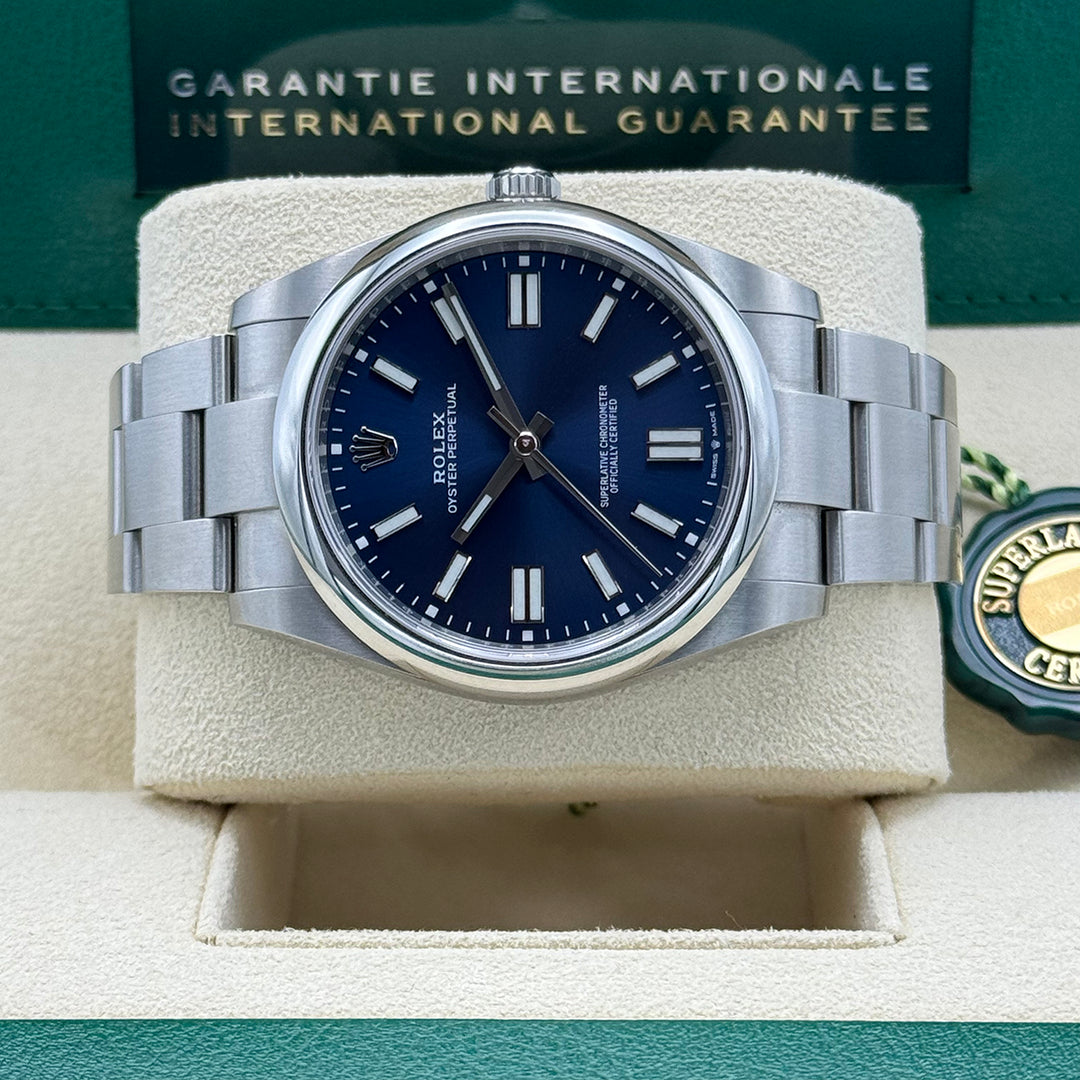 Oyster Perpetual 41 124300 (Navy Blue Dial)