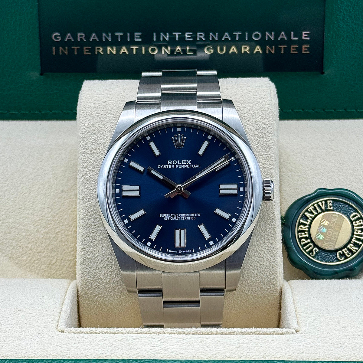 Oyster Perpetual 41 124300 (Navy Blue Dial)