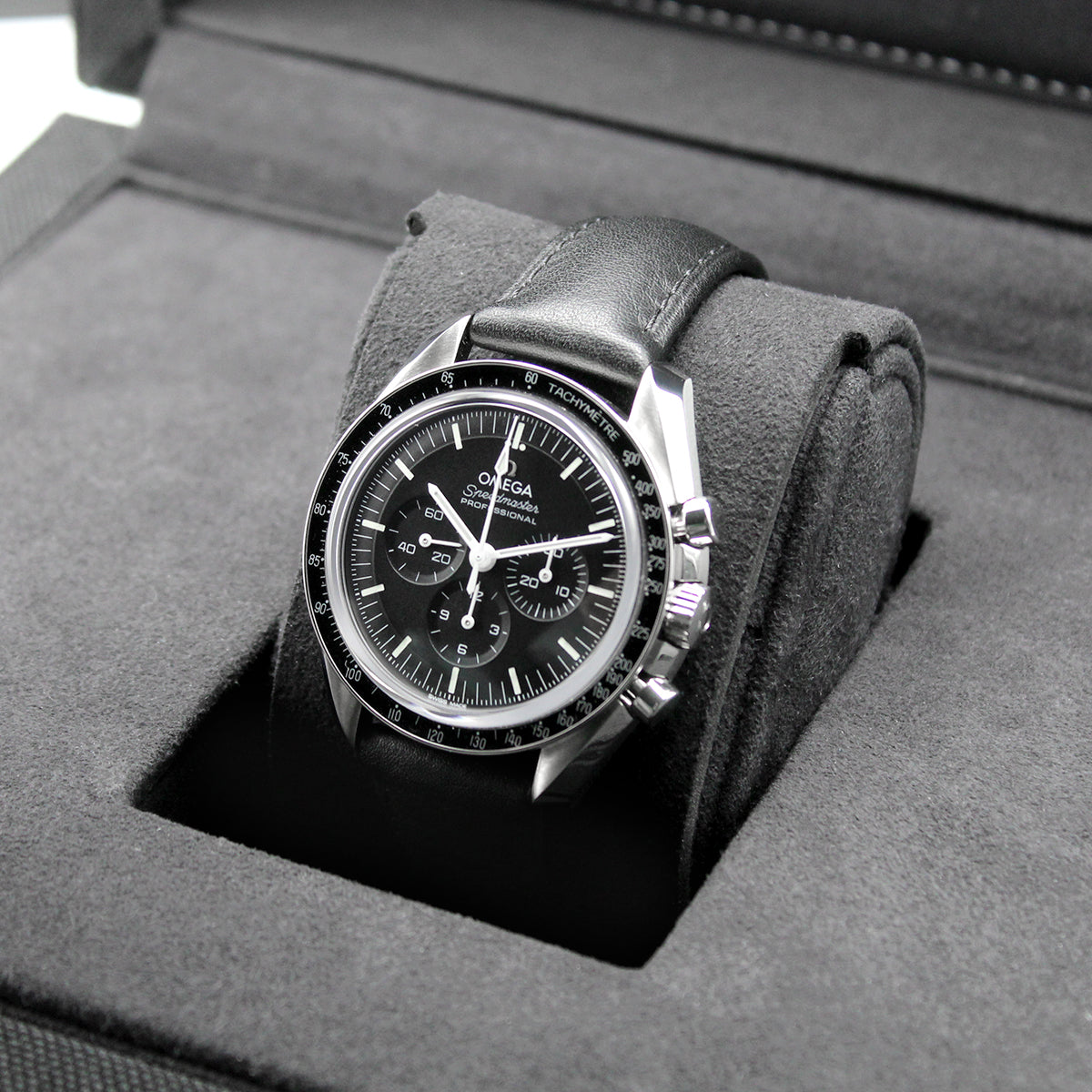 Speedmaster Moonwatch 310.32.42.50.01.002 Chronofinder Ltd