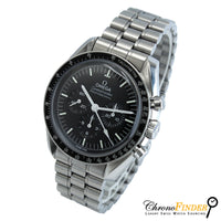 Omega Speedmaster Moonwatch Professional 310.30.42.50.01.001 close-up view