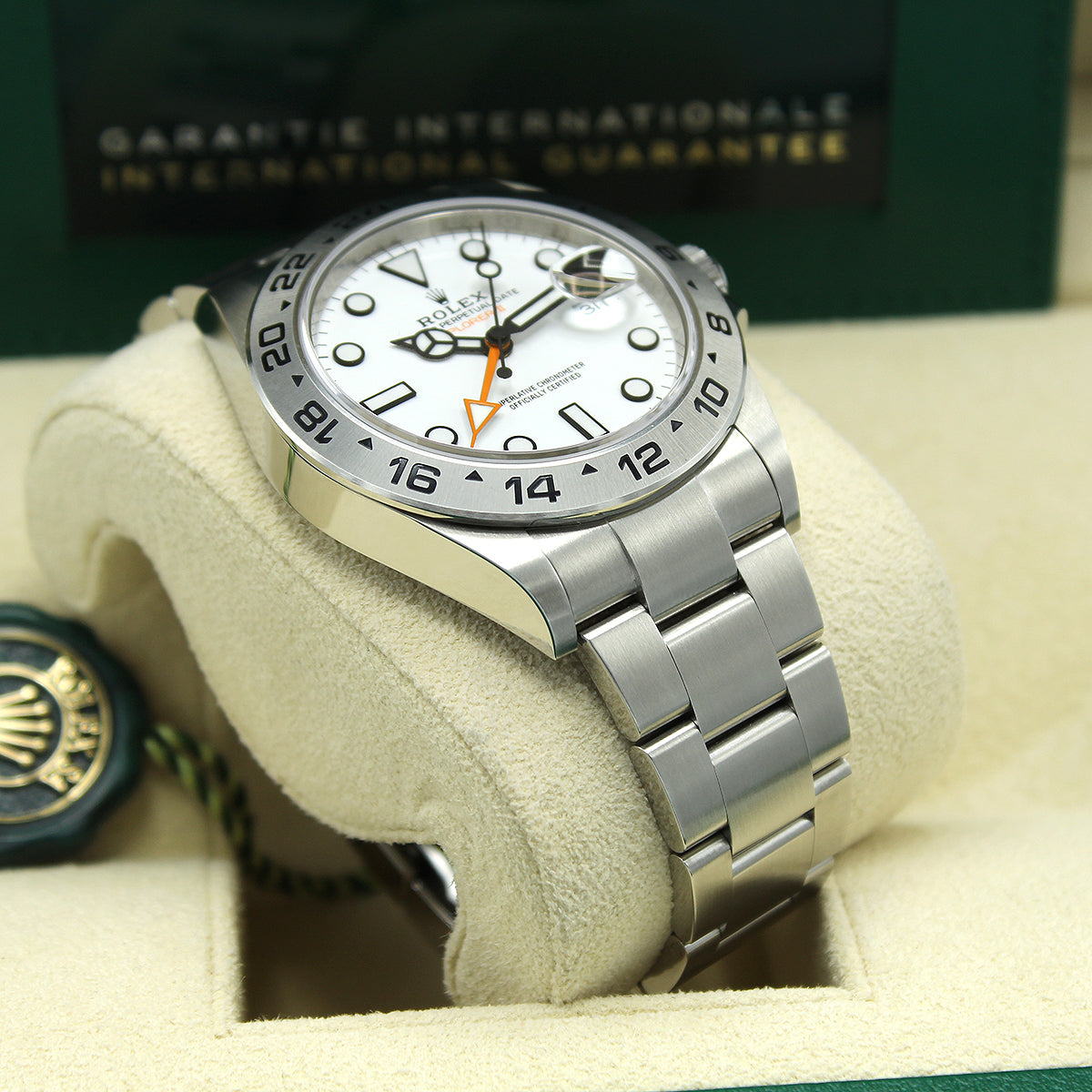 Explorer II 226570 (White Dial)