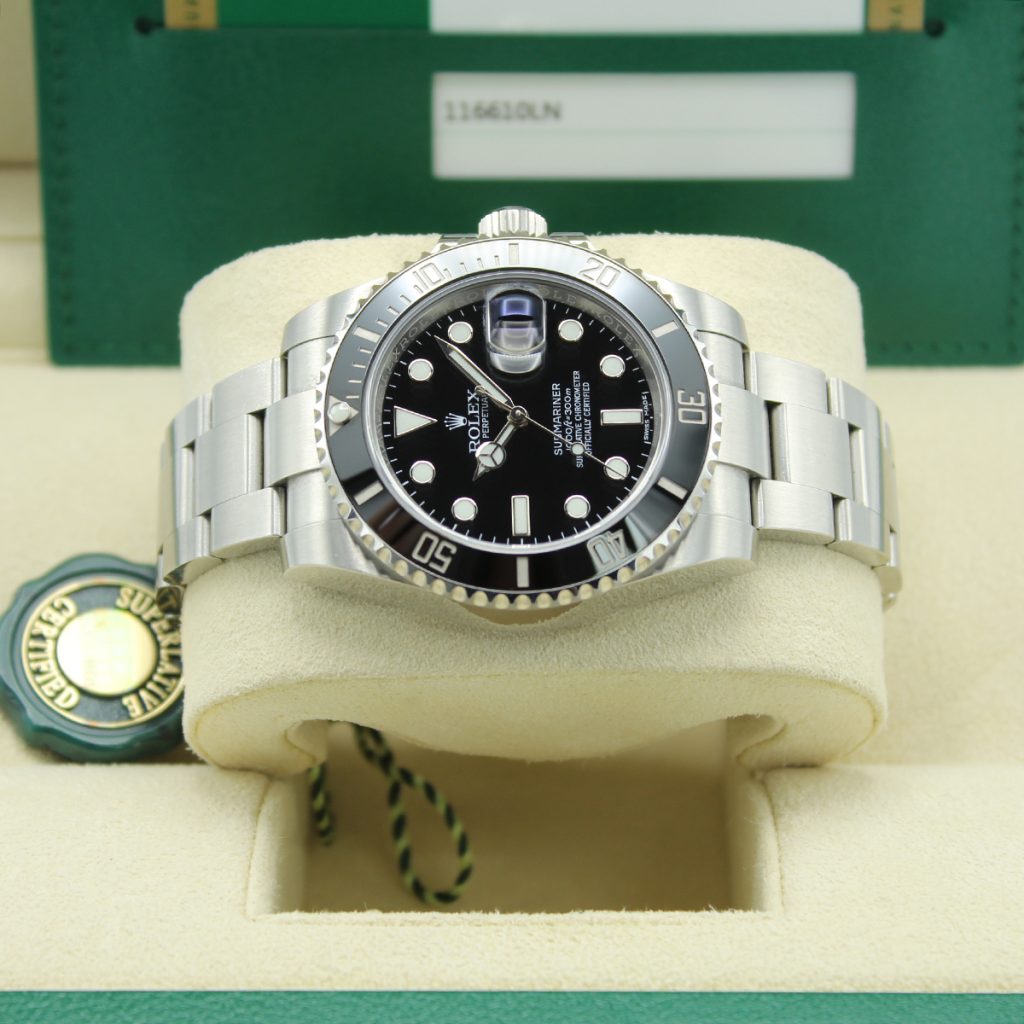 Submariner Date 116610LN — 8
