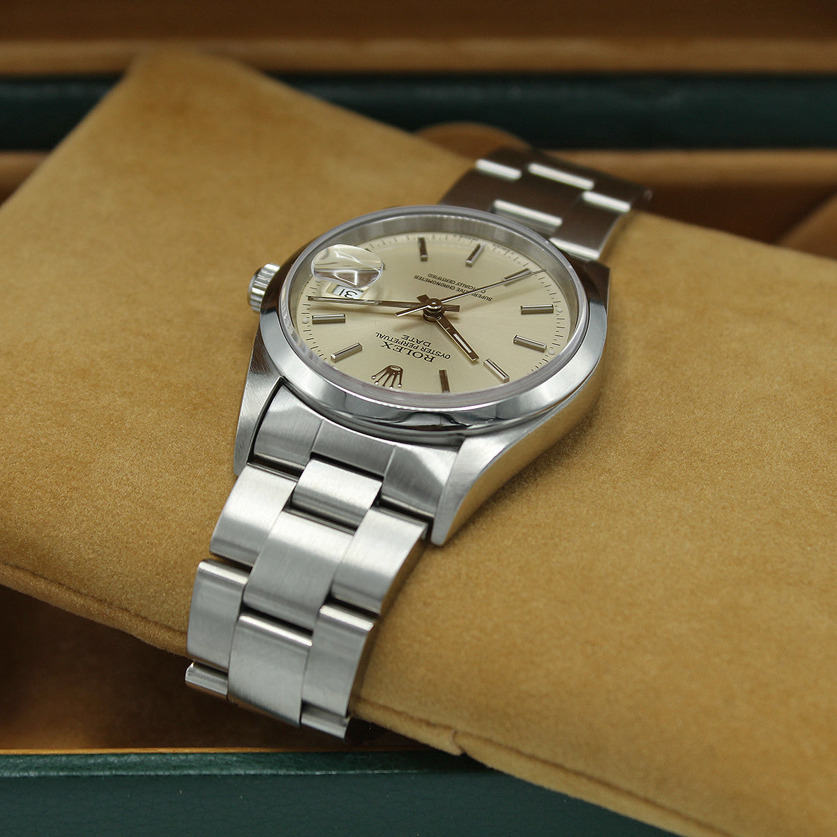 Oyster Perpetual Date 15200 — 8