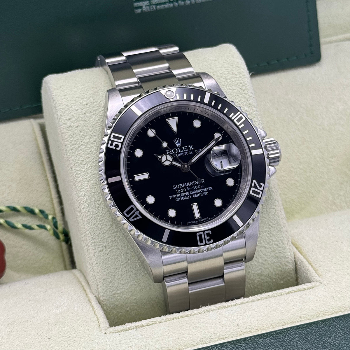 Submariner Date 16610 Engraved Rehaut — 8