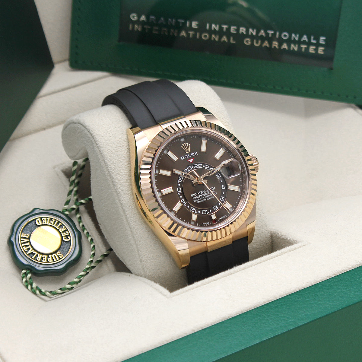 Sky-Dweller 326235 (Chocolate Baton Dial) — 5