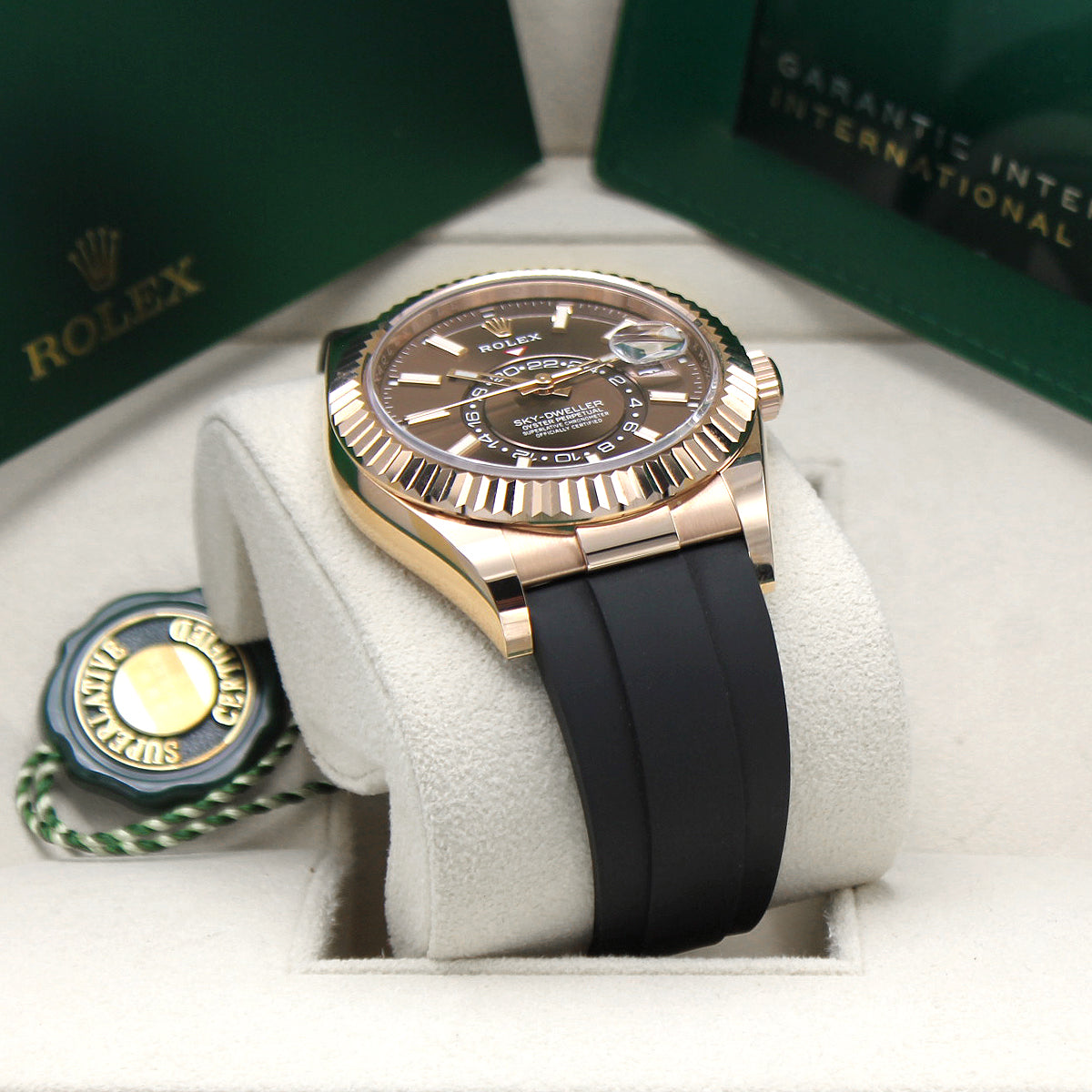 Sky-Dweller 326235 (Chocolate Baton Dial) — 6