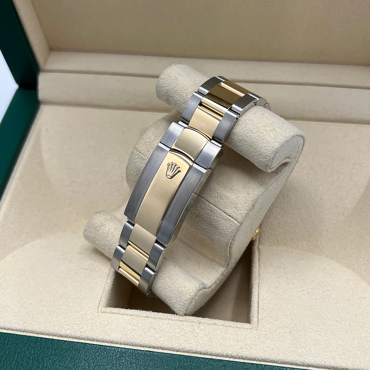 Sky-Dweller 326933 (Champagne Dial) — 11