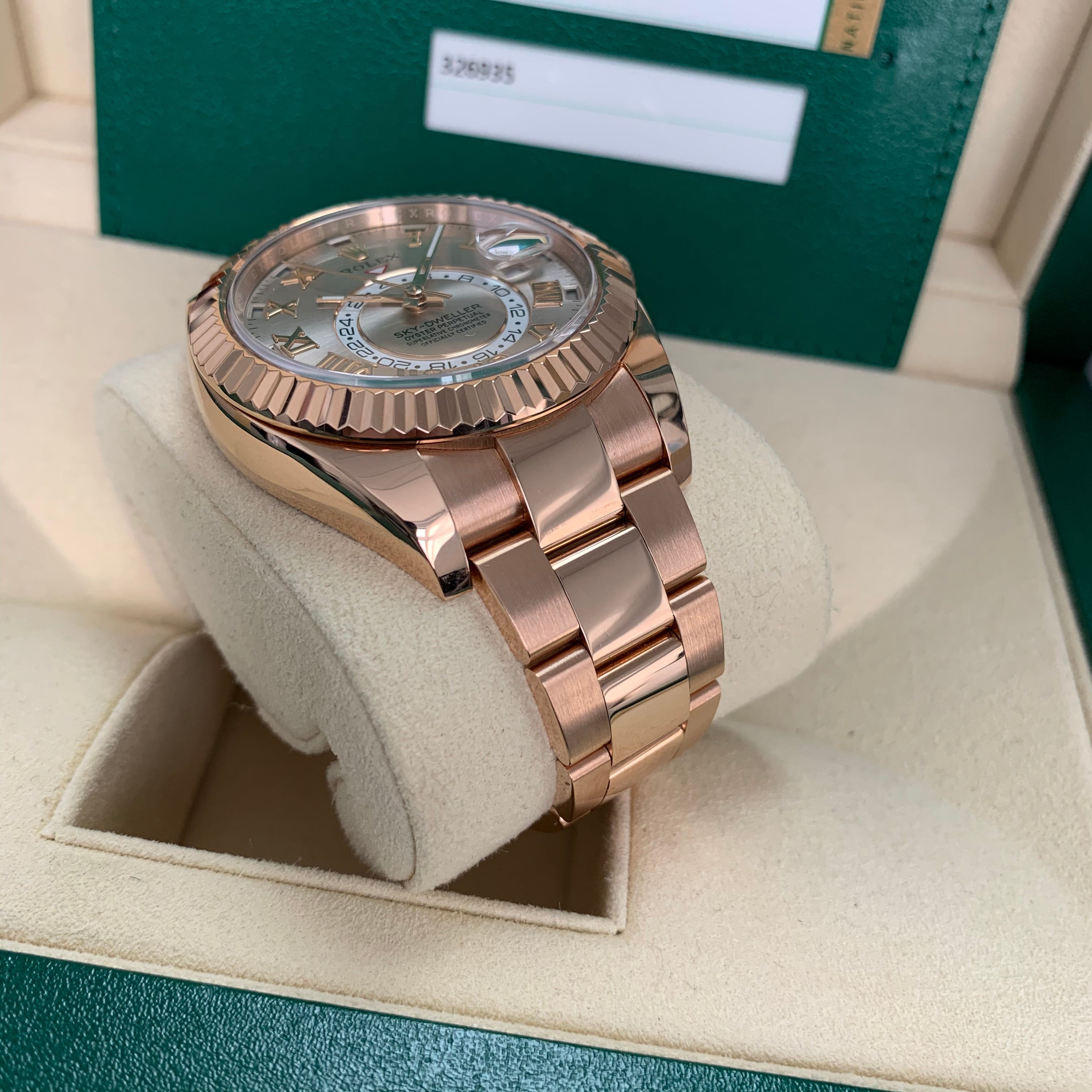 Sky-Dweller 326935 (Sundust Roman Numeral Dial) — 6