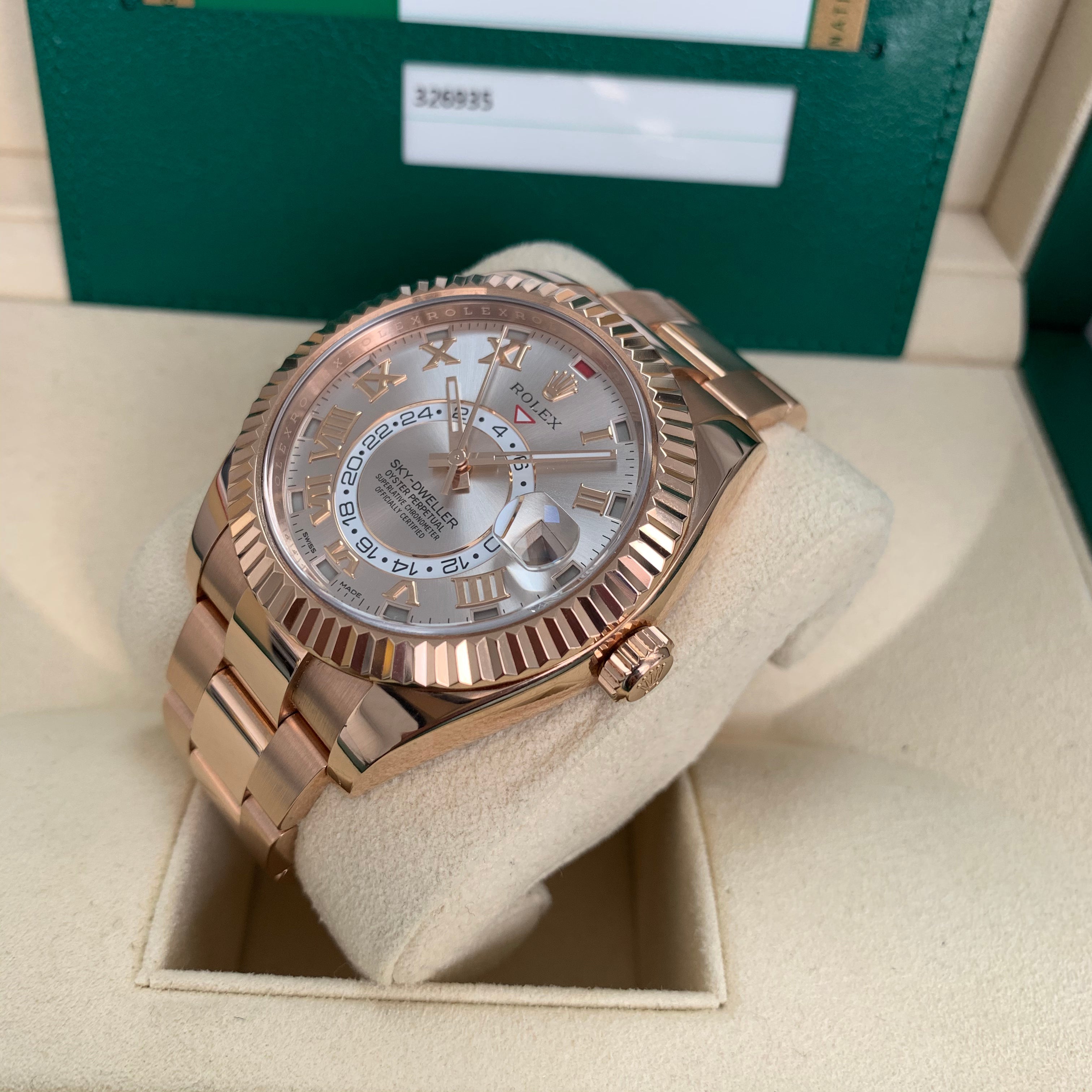 Sky-Dweller 326935 (Sundust Roman Numeral Dial) — 4