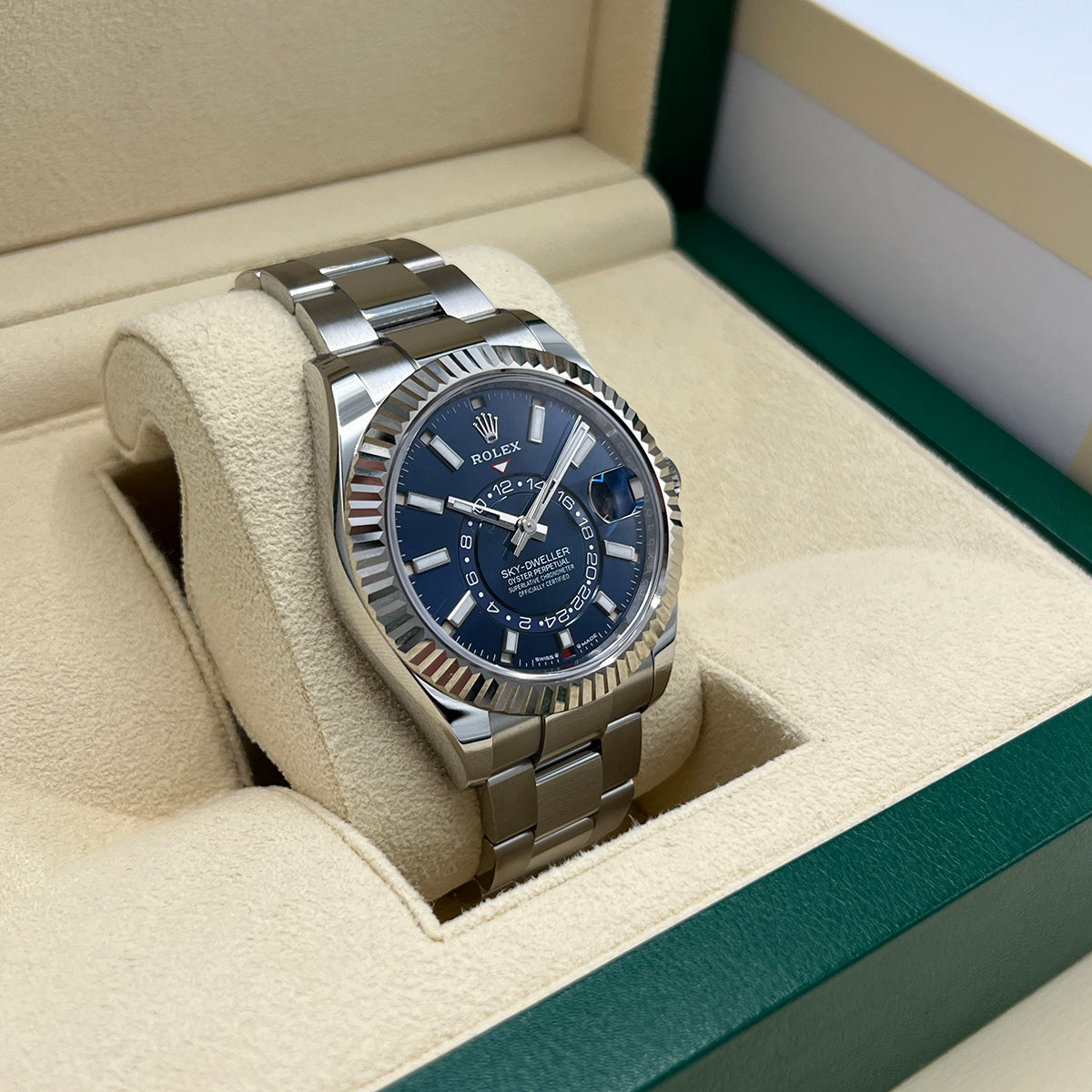 Sky-Dweller 336934 (Blue Dial) — 7