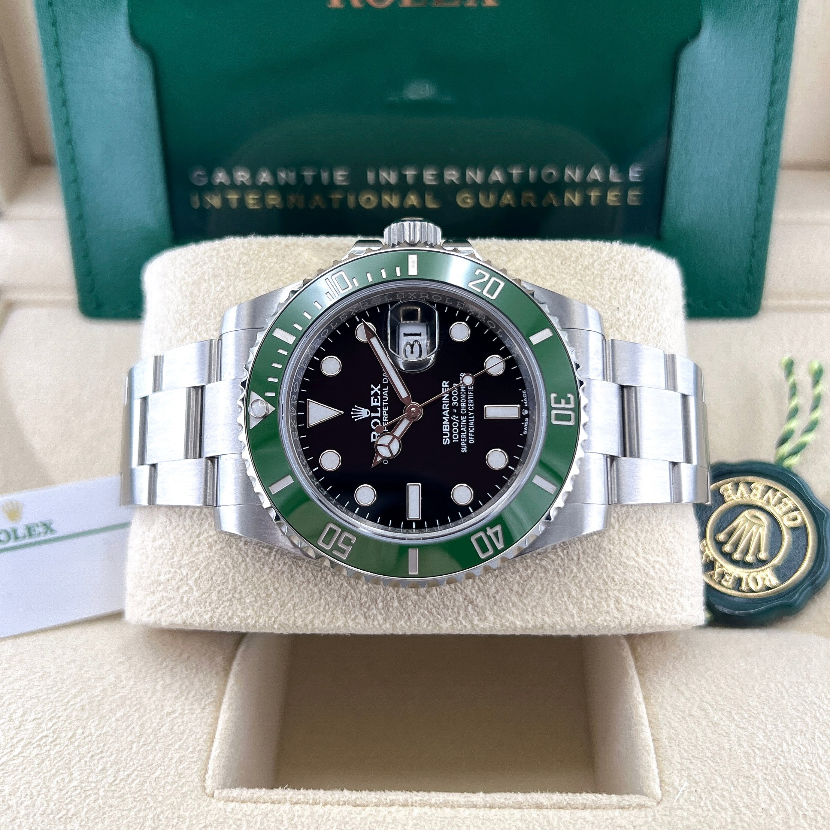 Submariner Date 126610LV Starbucks (MK2 Bezel) — 11