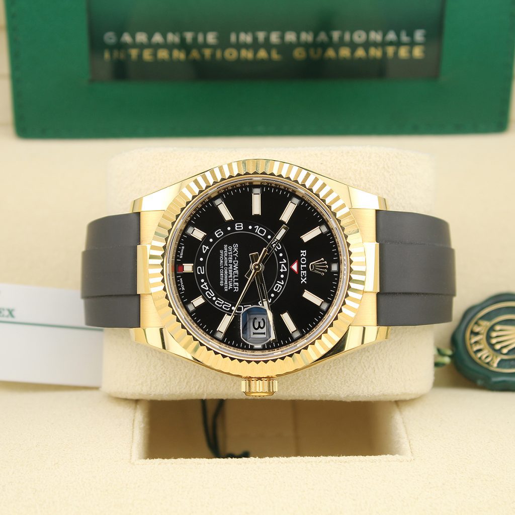 Sky-Dweller 326238 (Black Baton Dial) — 9