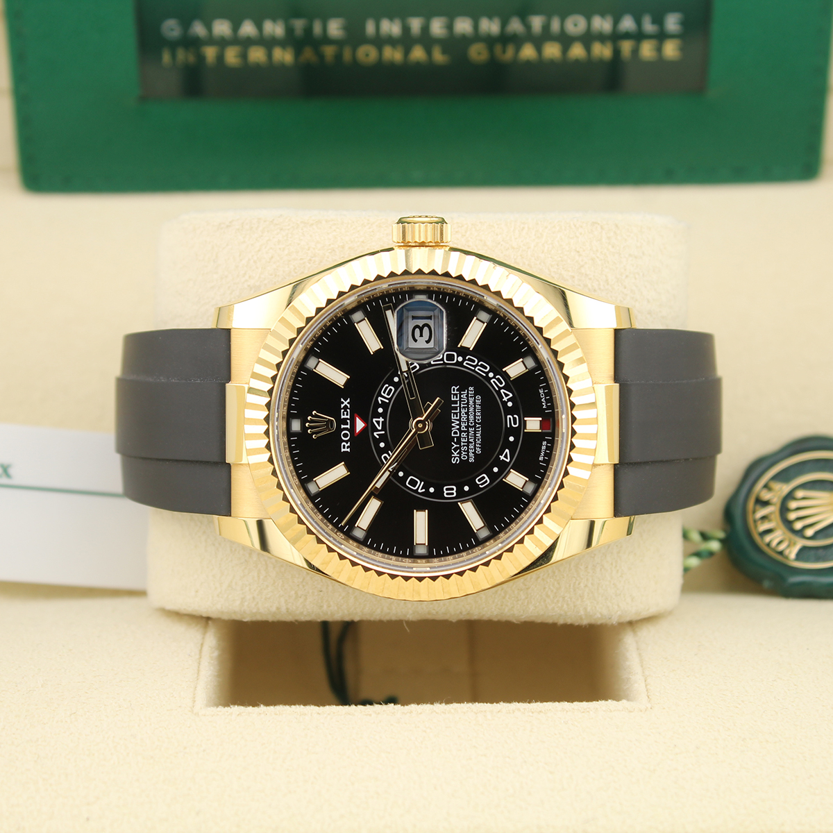 Sky-Dweller 326238 (Black Baton Dial) — 8