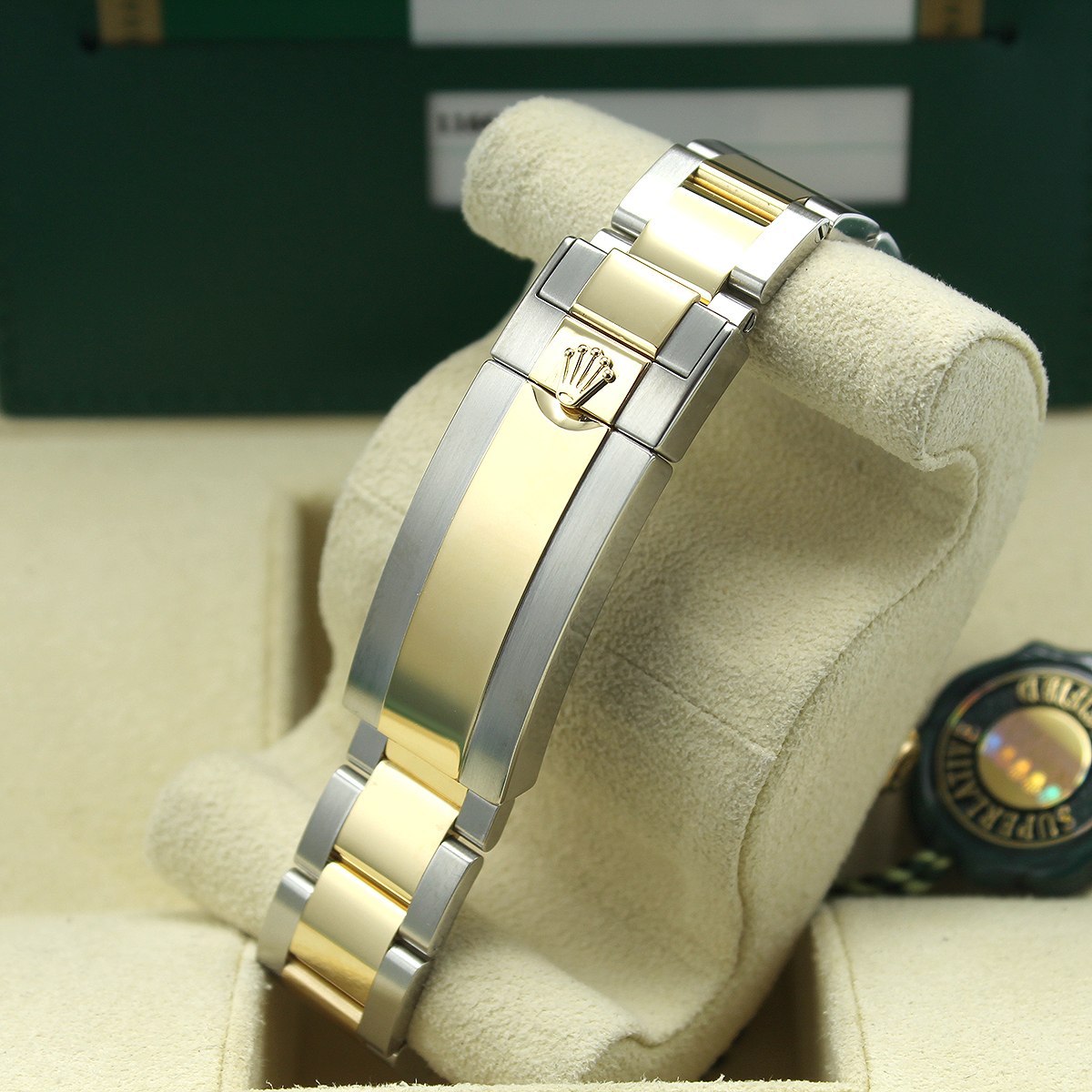 Submariner Date 116613LN — 12