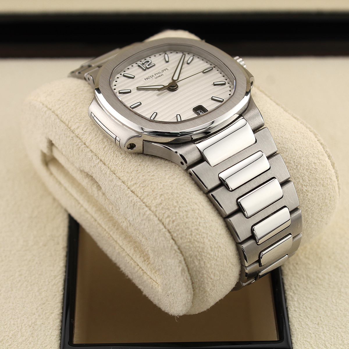 Nautilus 7118/1A-010 — 8