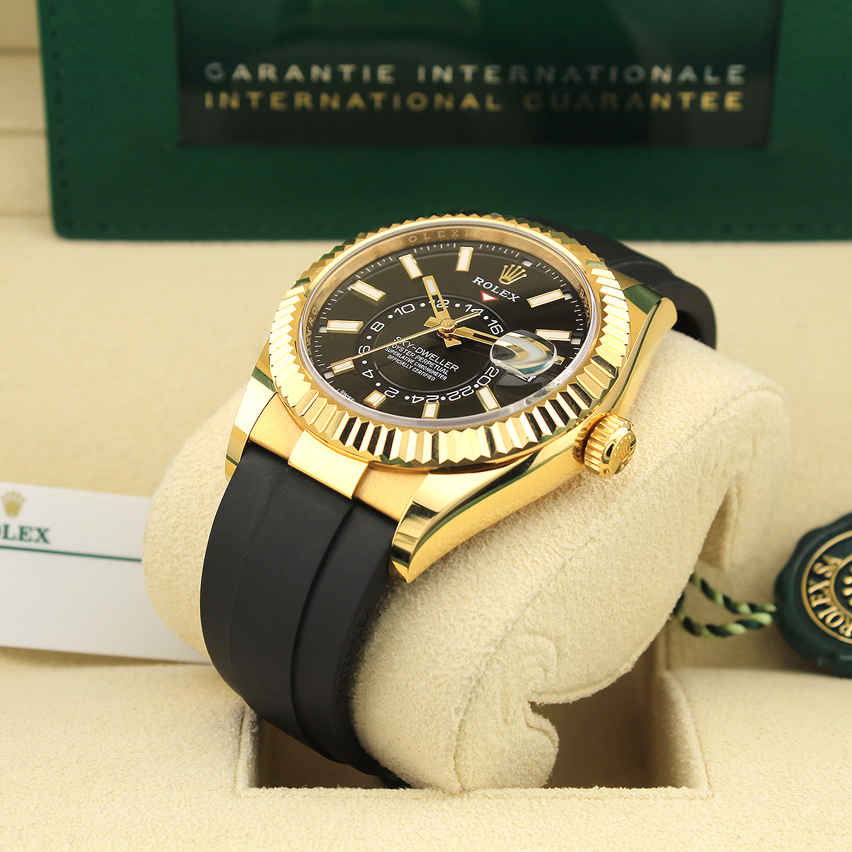 Sky-Dweller 326238 (Black Dial) Oysterflex — 10